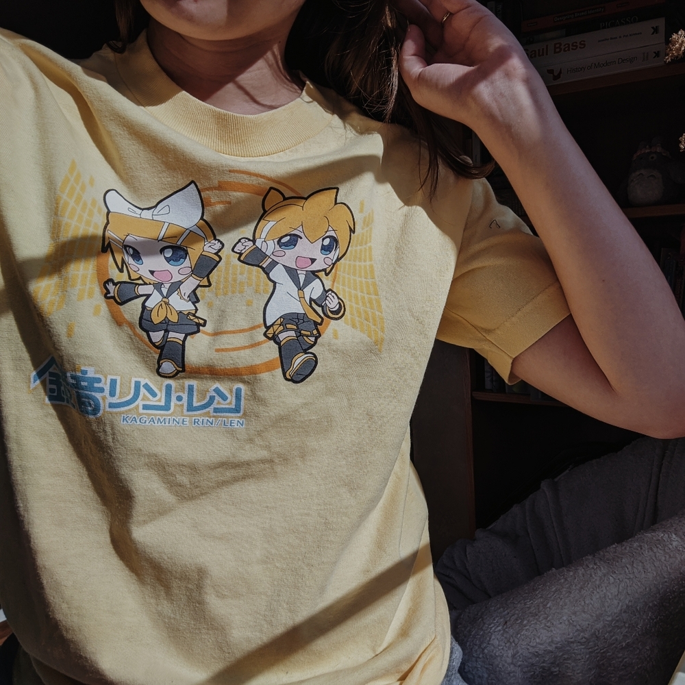 Anime Len and Rin vocaloid Hot topic baby yellow T